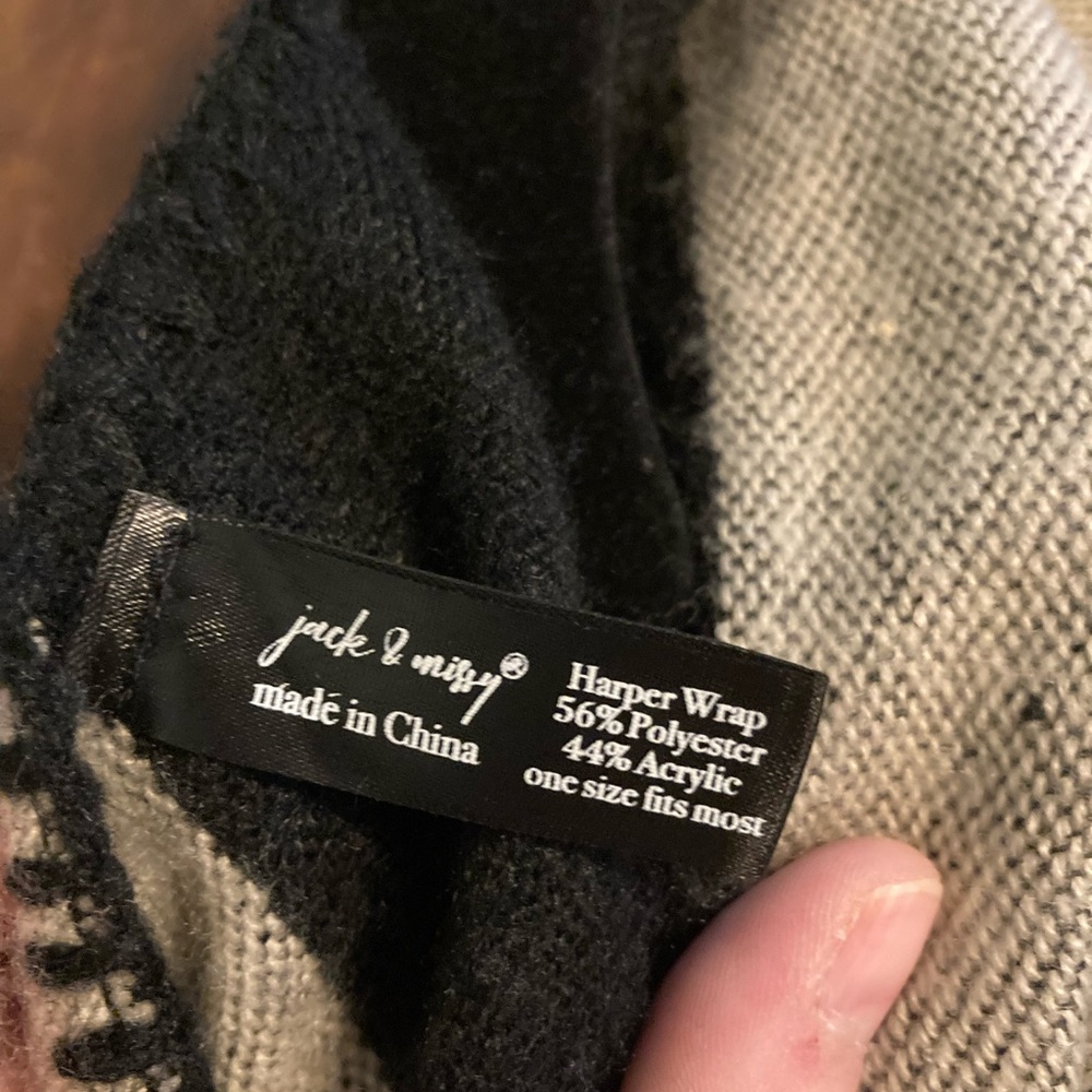 Jack and Missy Harper Wrap Poncho Sweater Beige and Black - Picture 3 of 3